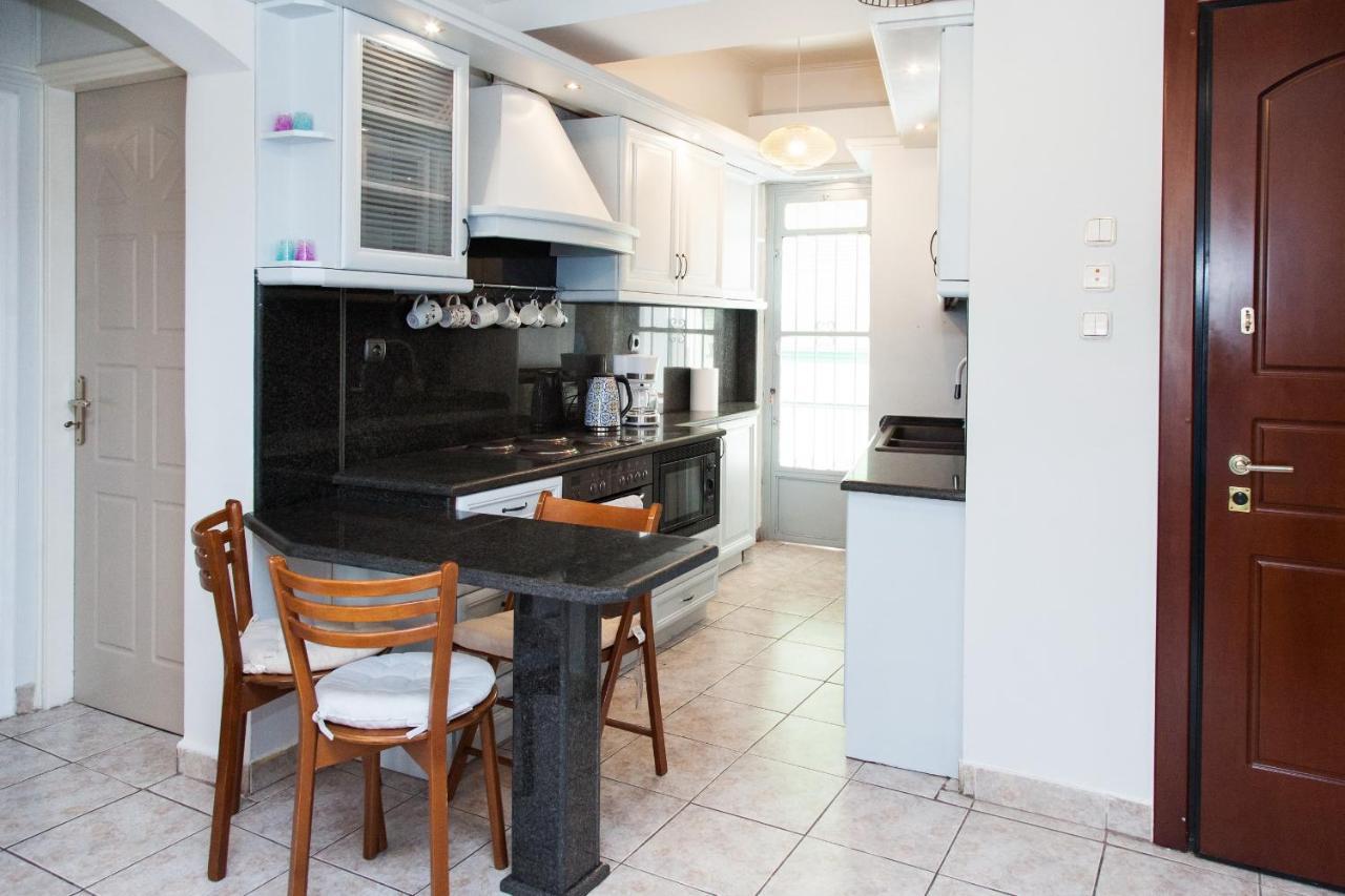 Brand New, Cheerful Apartment In Central Athènes Extérieur photo